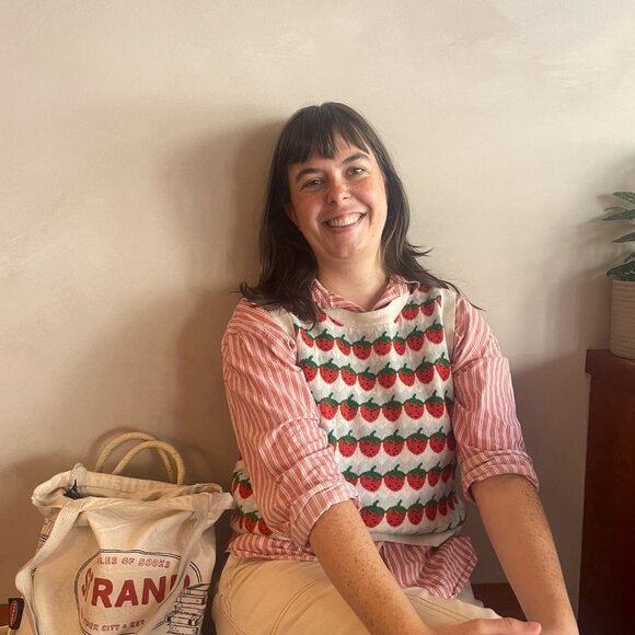 Meet your Posher, Marnie - Picture 3 of 3